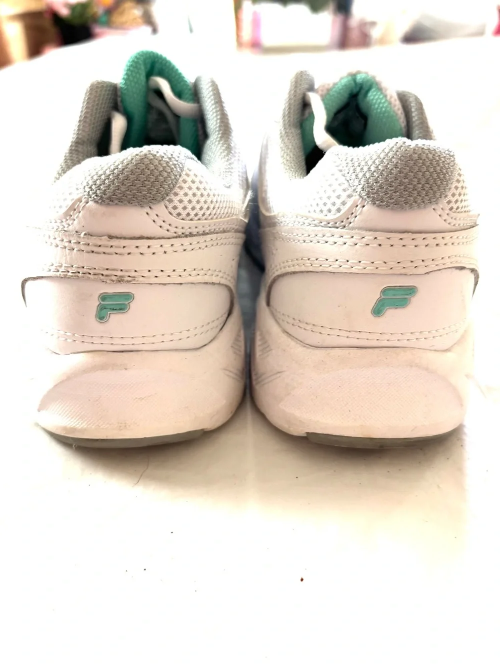 FILA White Aqua Memory Glimpse Walking Sneakers Shoes SZ 8.5 Worn 3X